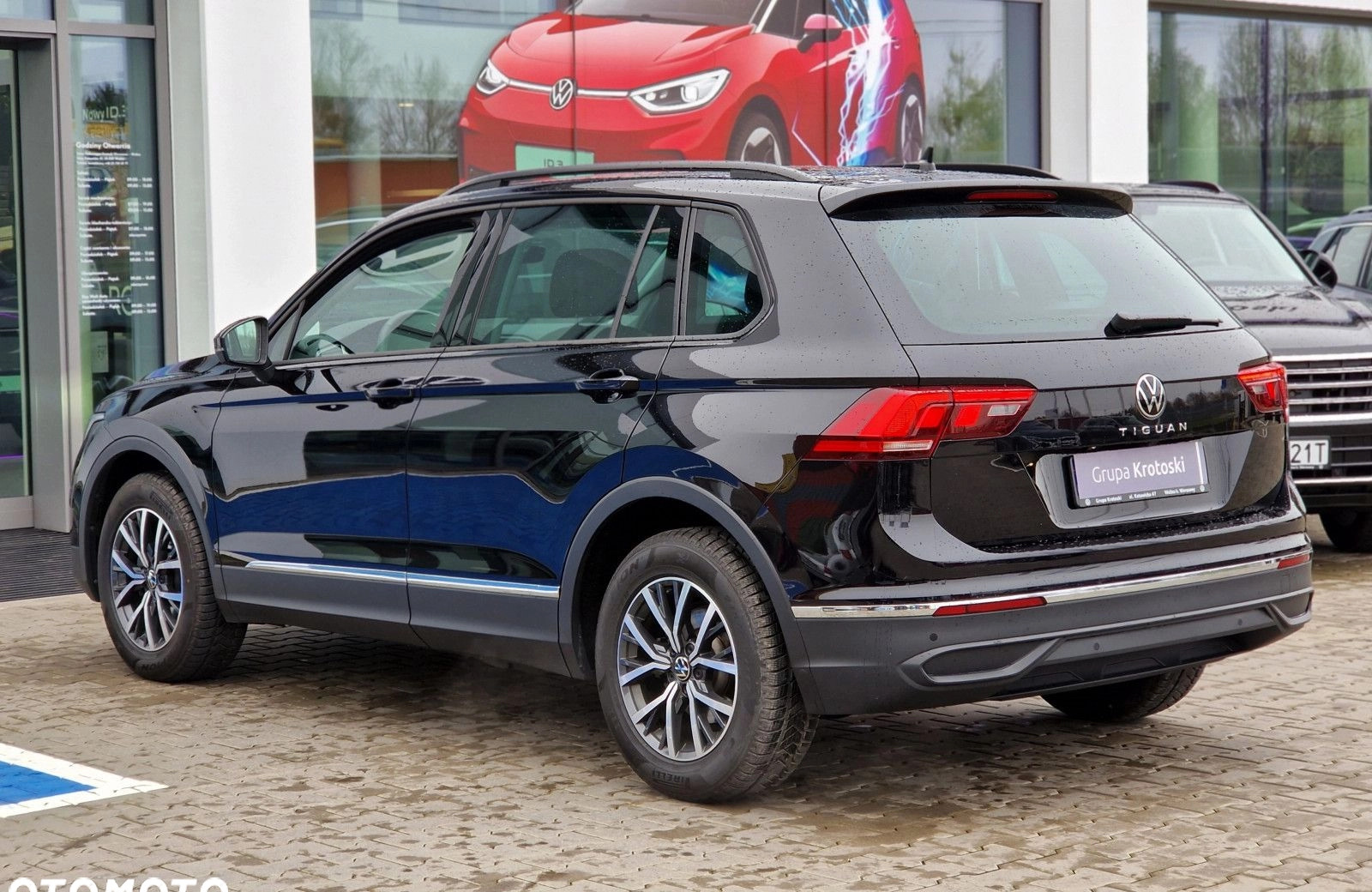 Volkswagen Tiguan cena 135500 przebieg: 6900, rok produkcji 2023 z Ciechocinek małe 407